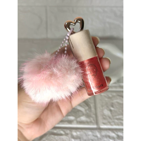 LIP GLOS SHINY LOVE BOBI RARA COM CHAVEIRO POMPOM - Imagem 10