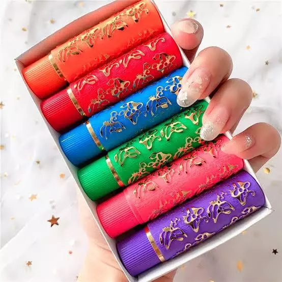 BATOM VOVÓ MÁGICO HIDRATANTE 24 HORAS VERDE E COLORIDOS FEBELLA